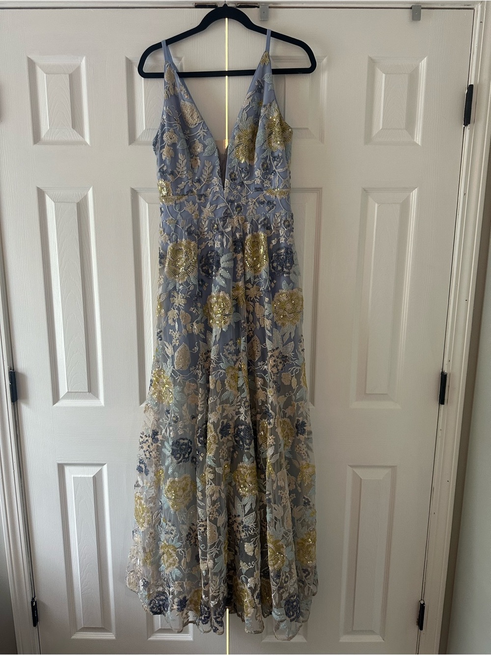 Dress The Population Formal Dress – Size Medium - Picture 4 of 6